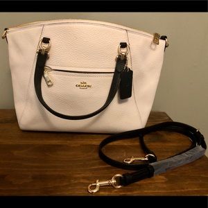 **NWT** AUTHENTIC Small Coach bag